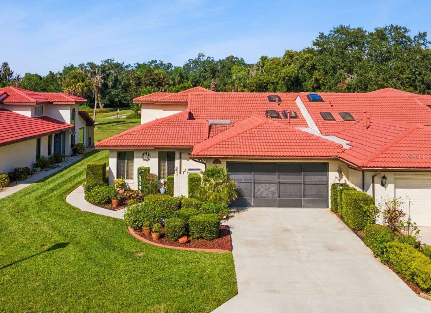 2697 CLUBHOUSE