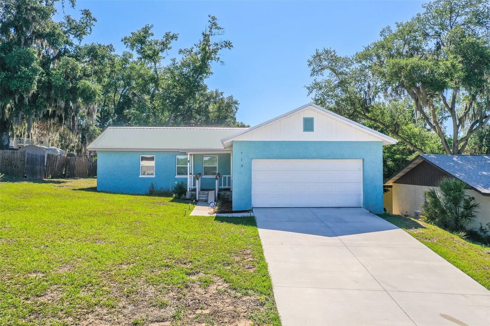 713 GREENLEAF