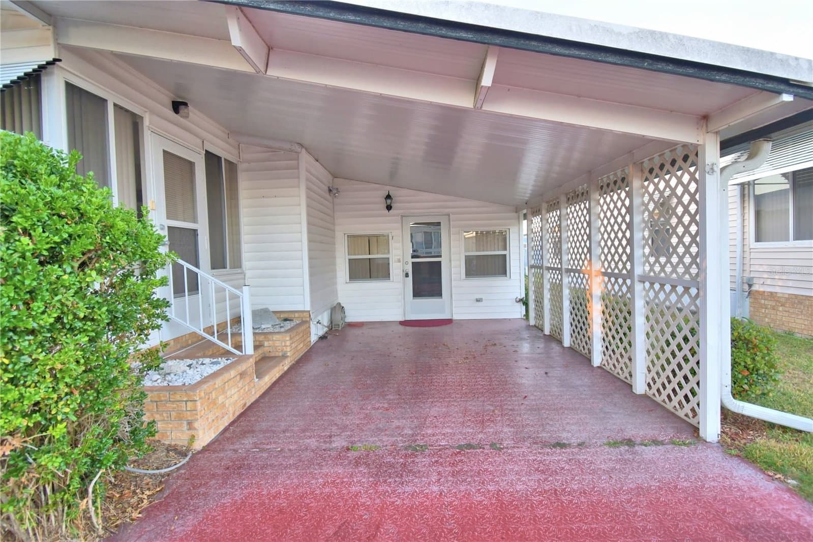 Photo 4 of 4251 CEDARWOOD