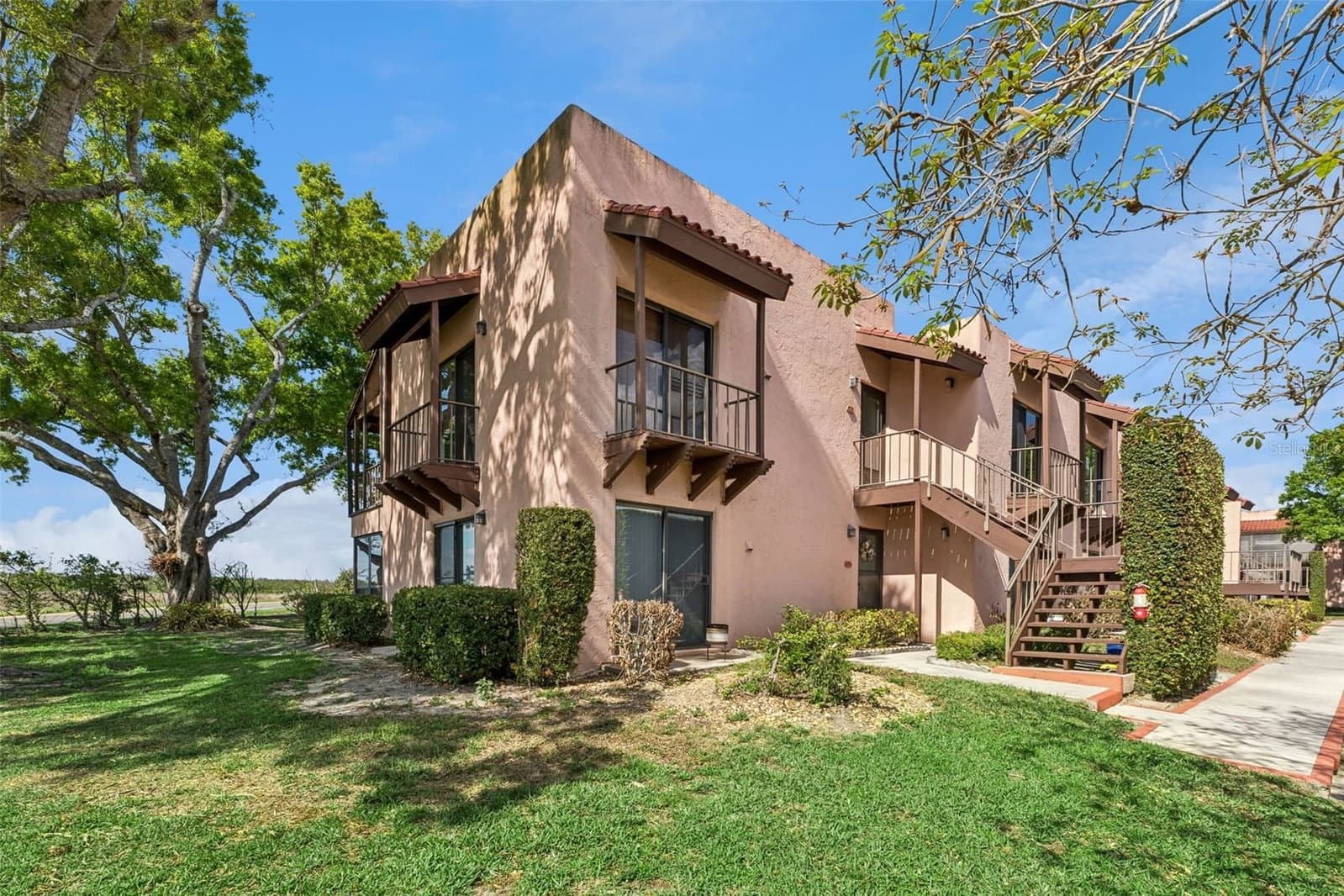 210 LA CASA