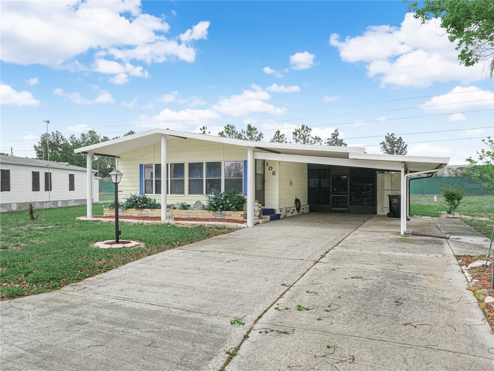 108 KENSINGTON PARK