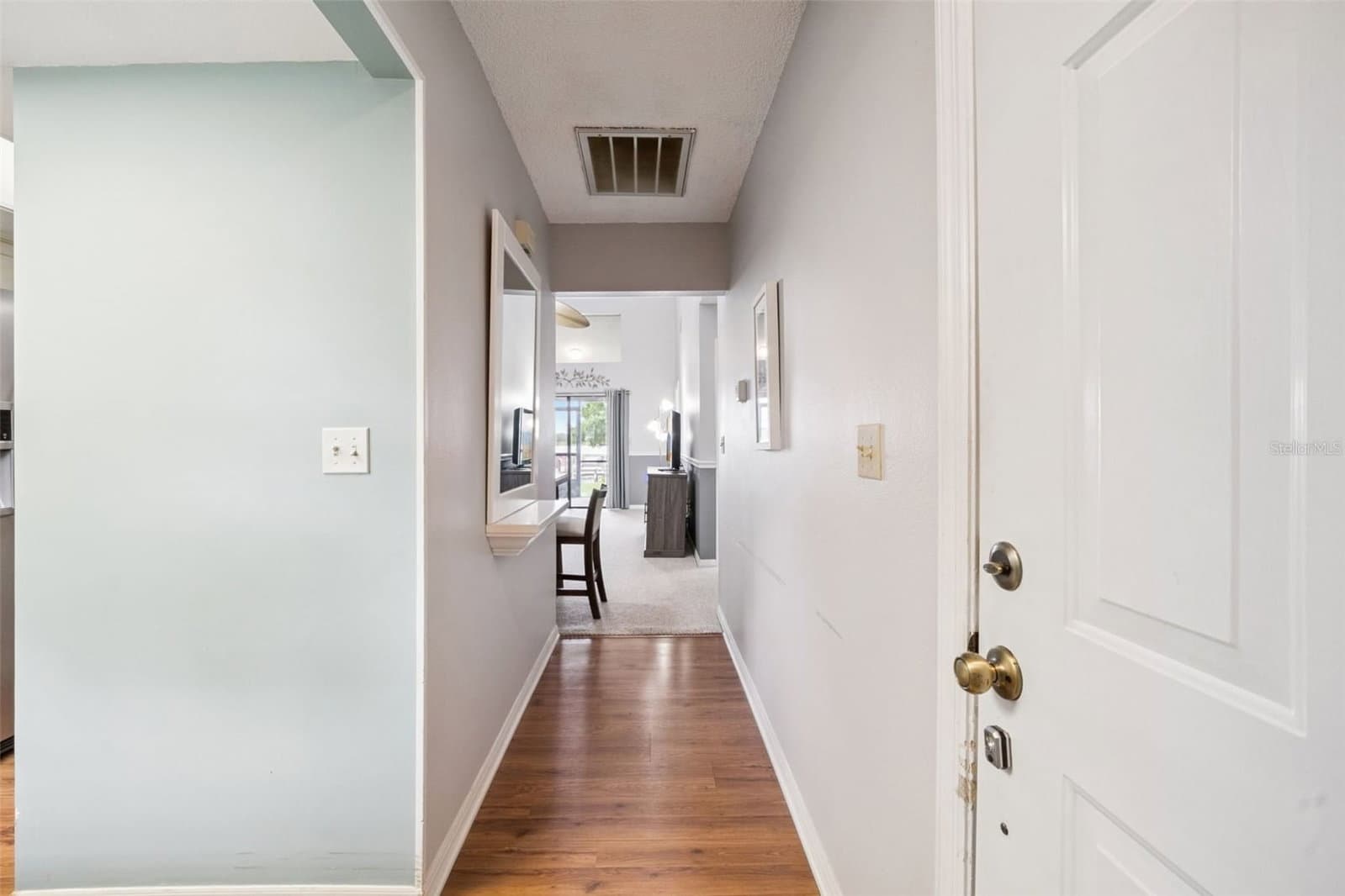2600 LUCERNE PARK