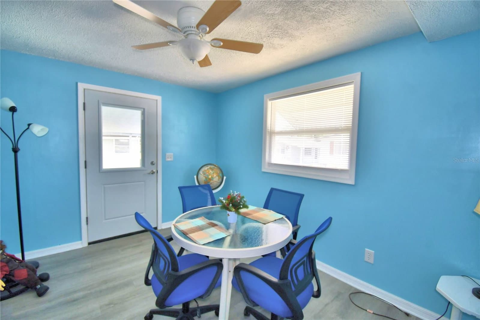 Photo 5 of 4242 CEDARWOOD