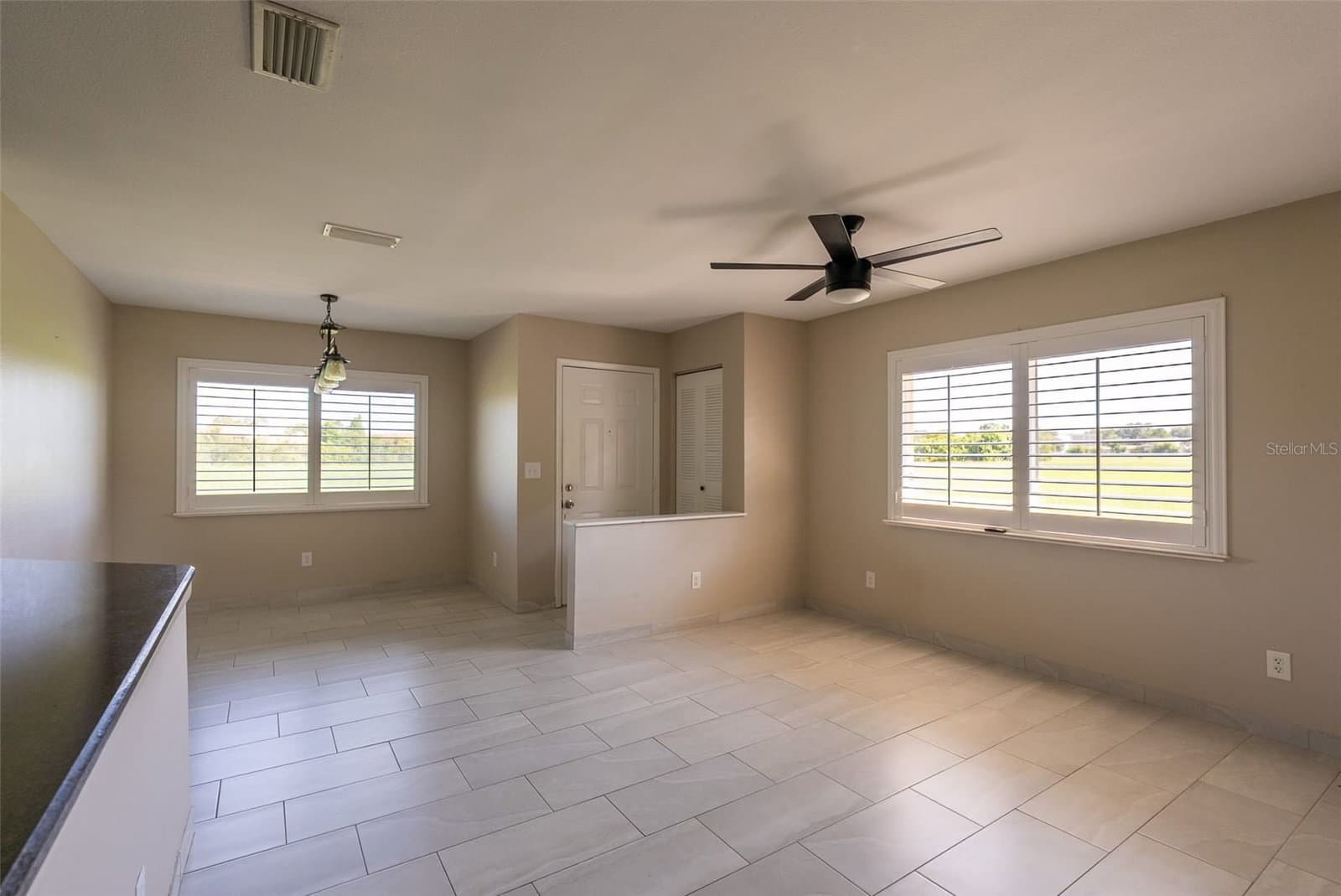 Photo 4 of 5203 WATERVIEW