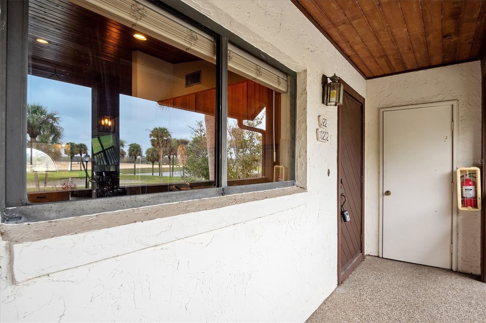 10202 VILLAGE