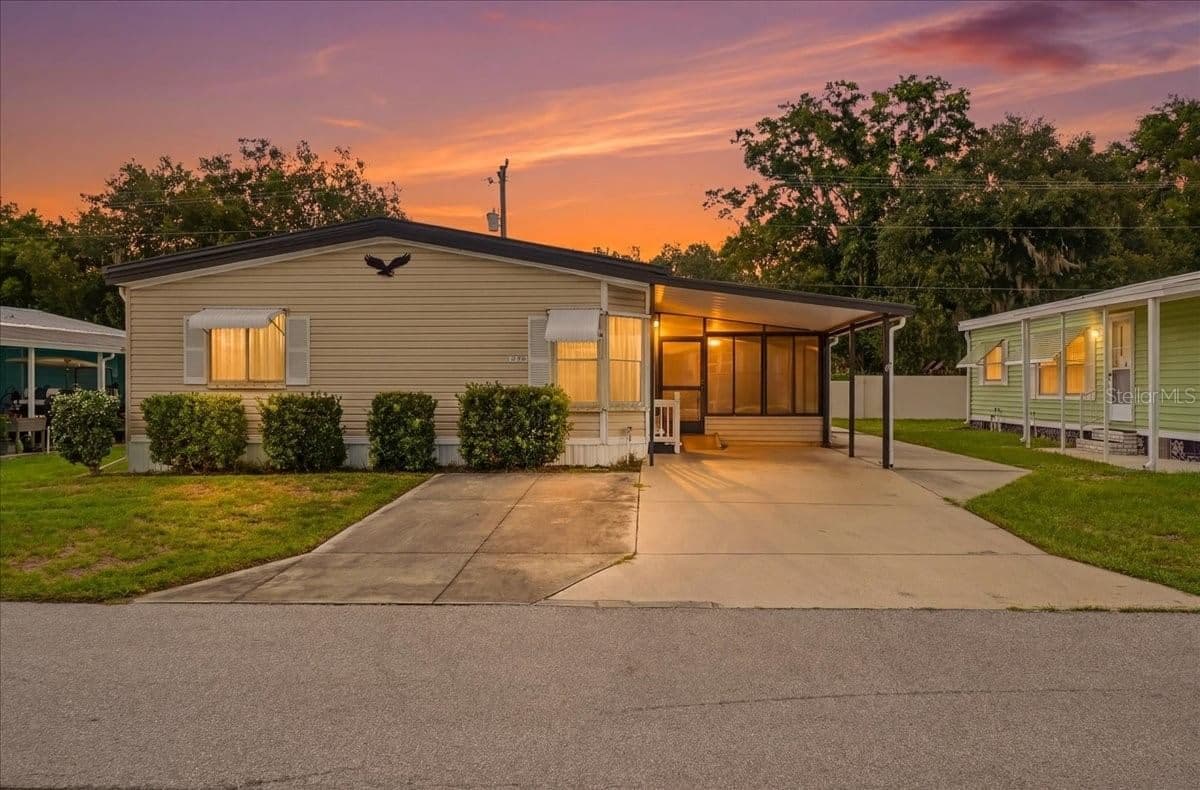 1794 FOX HILL