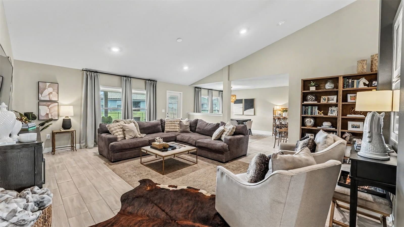 5280 TENNESSEE RIDGE