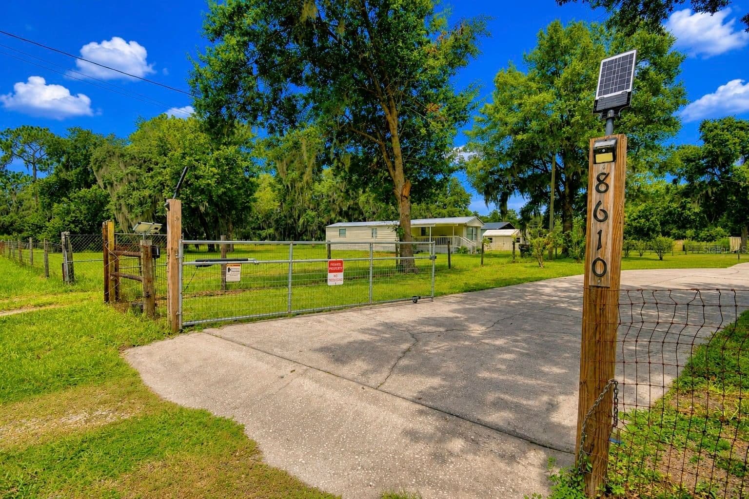 8610 STATE ROAD 33