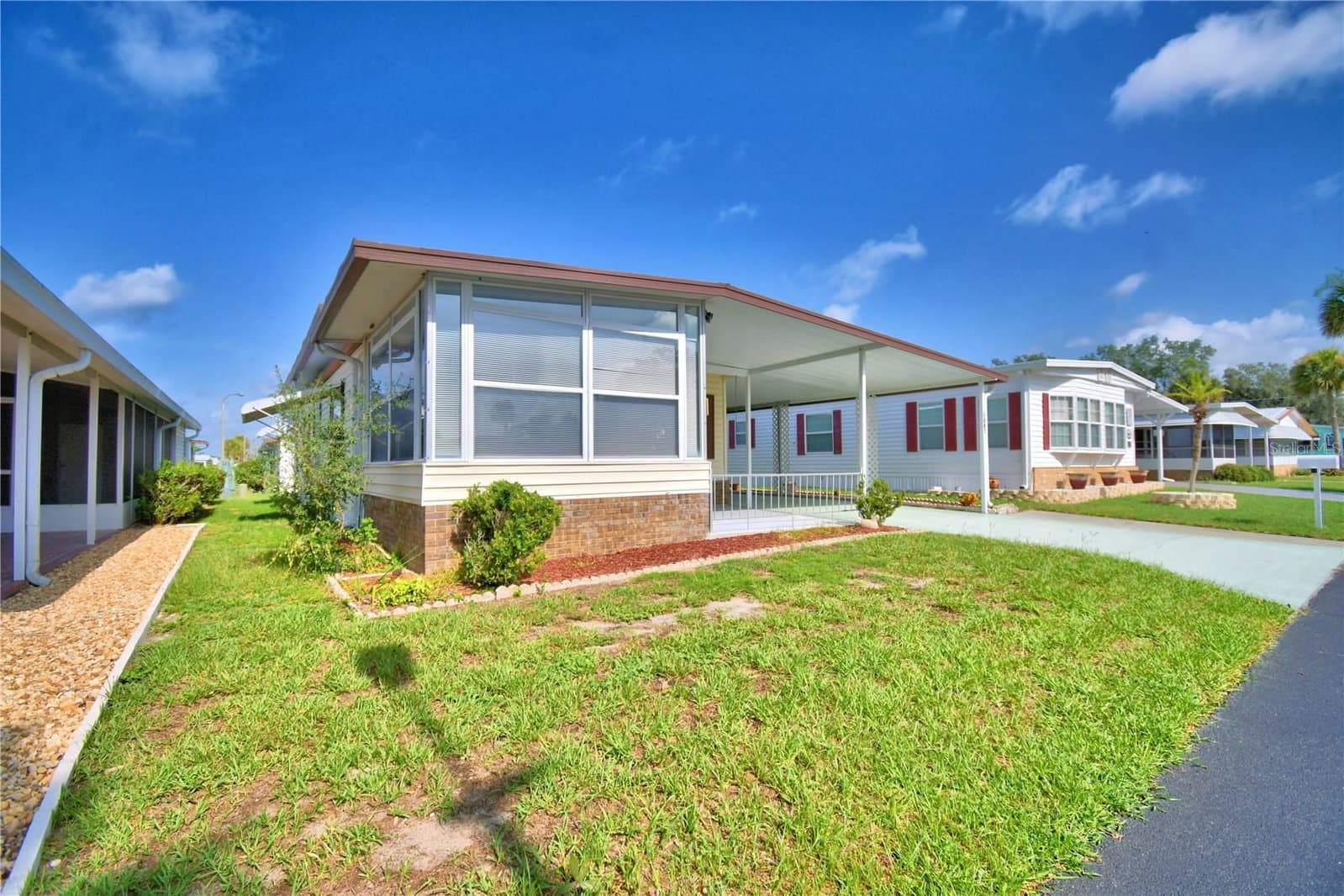 4807 PLUMWOOD