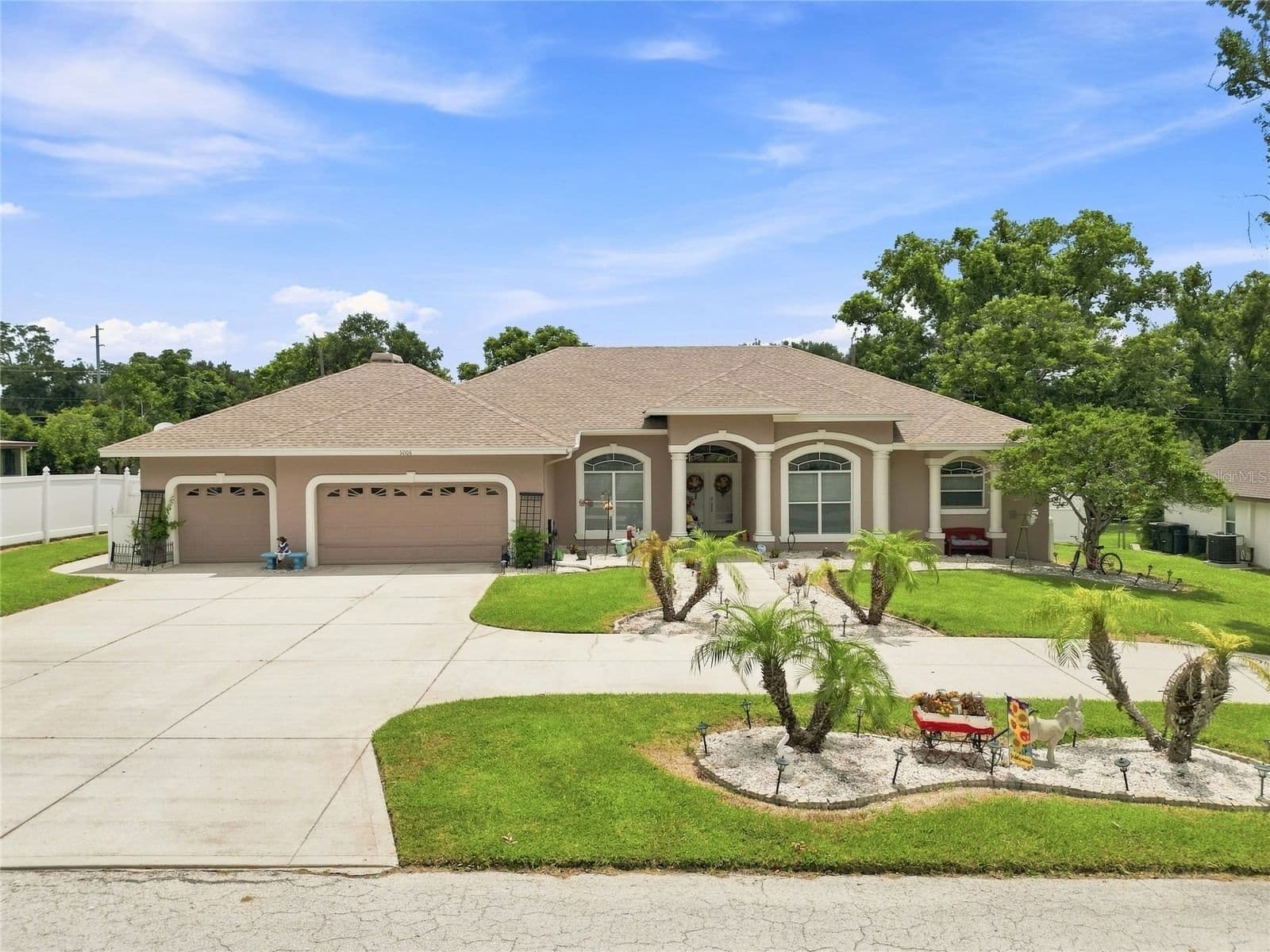 5008 LAKEVIEW