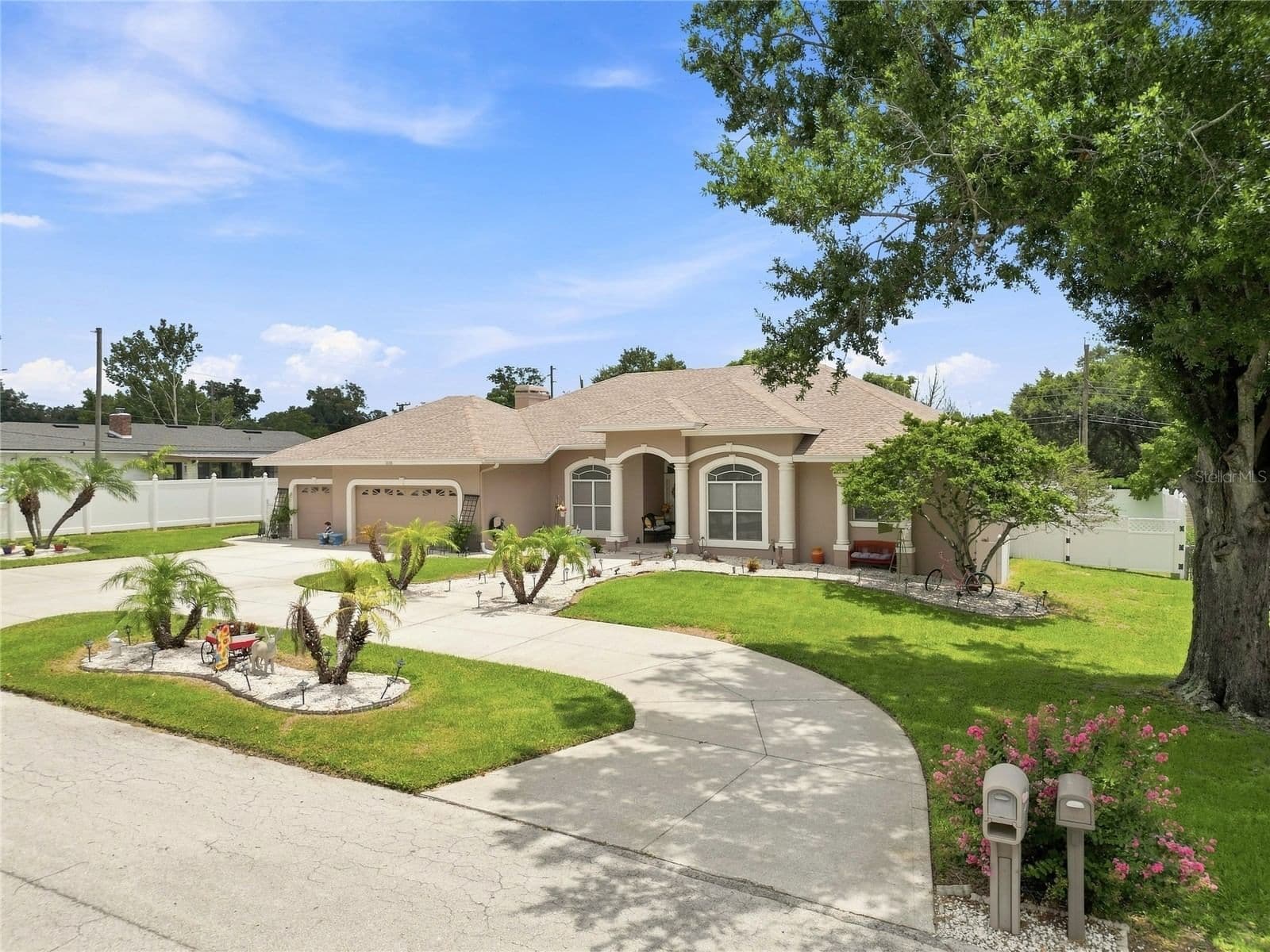 5008 LAKEVIEW