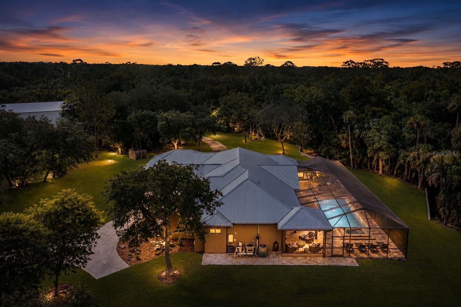 1617 HORSESHOE CREEK