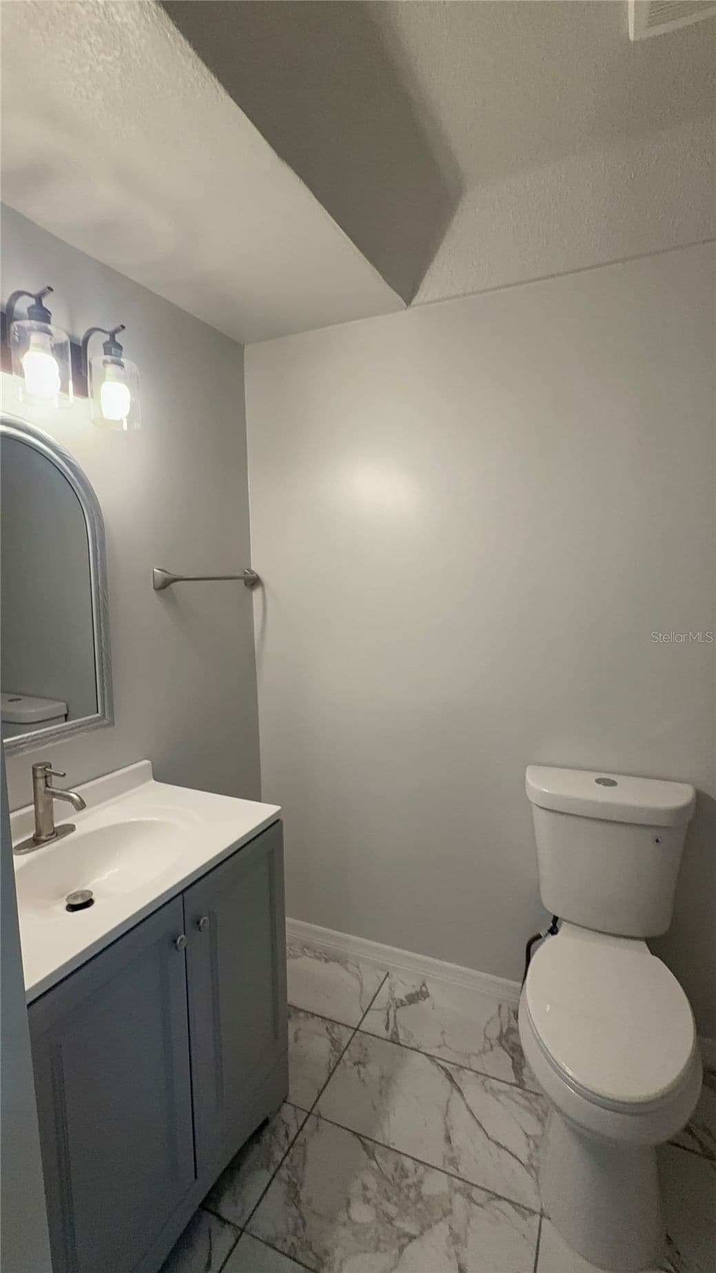 Photo 5 of 2218 AVENUE B