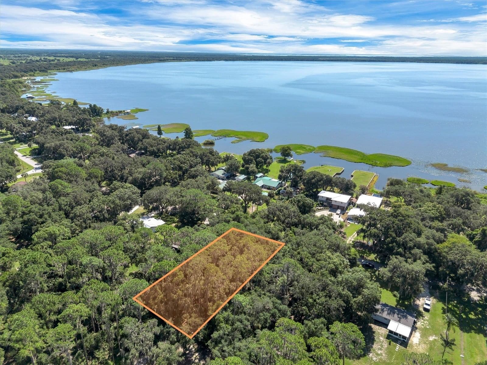 BEACH PARKWAY, Lake Wales, FL