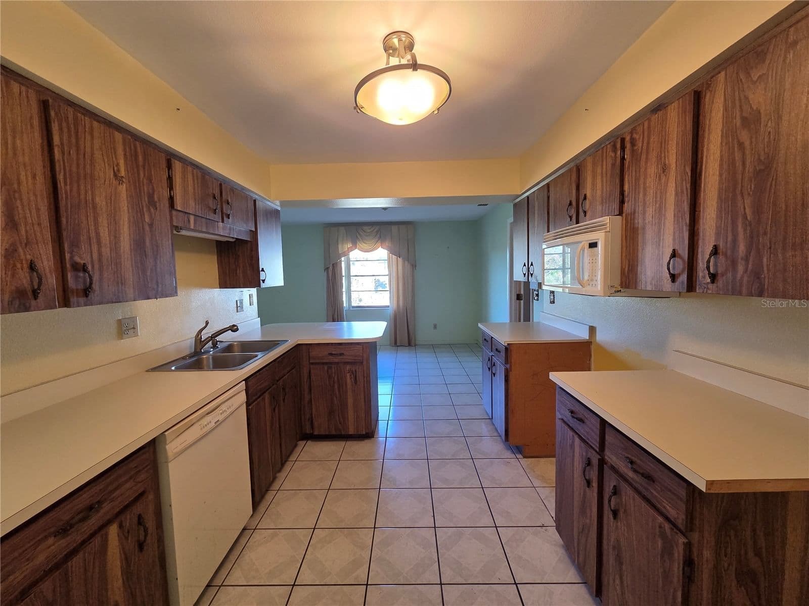 Photo 5 of 842 OSCEOLA AVE