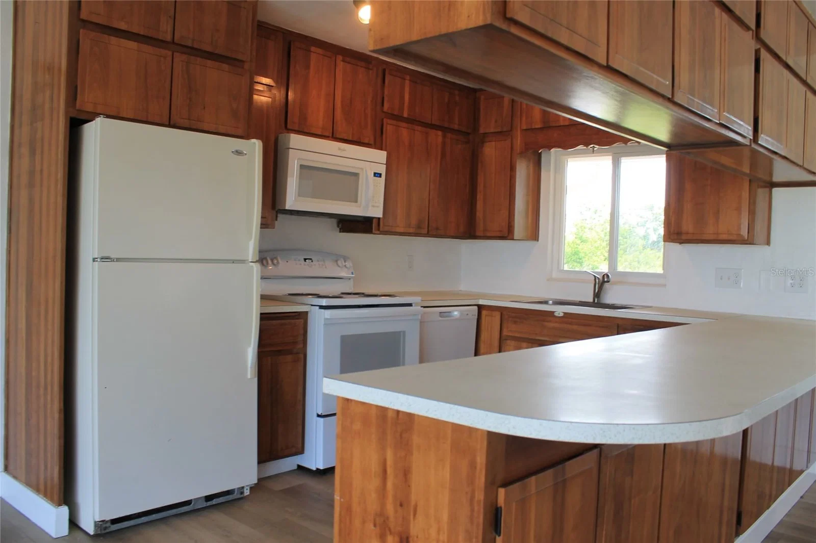 Photo 4 of 2700 CRUMP Road