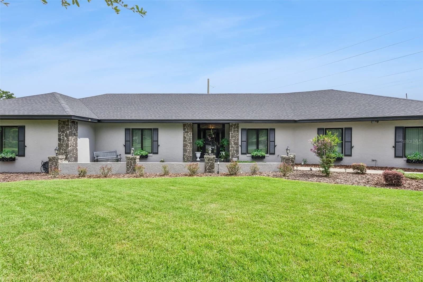 37 LAKE ELOISE Lane