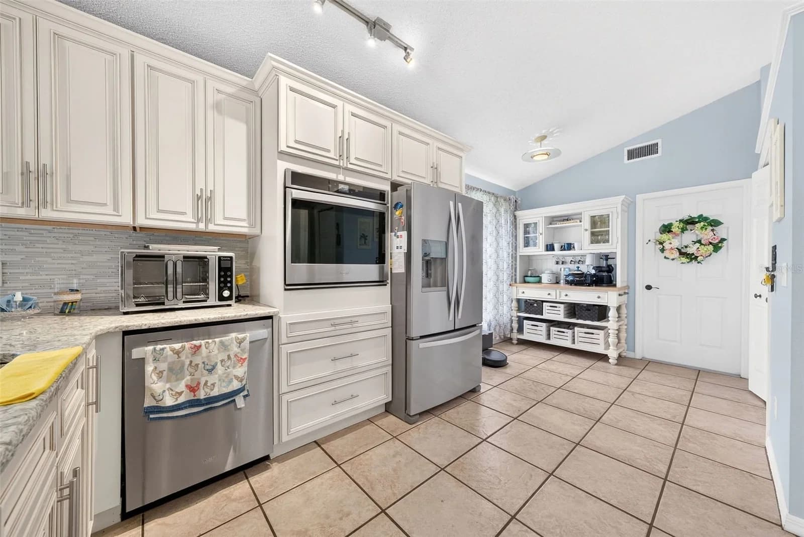 257 LEXINGDALE Drive