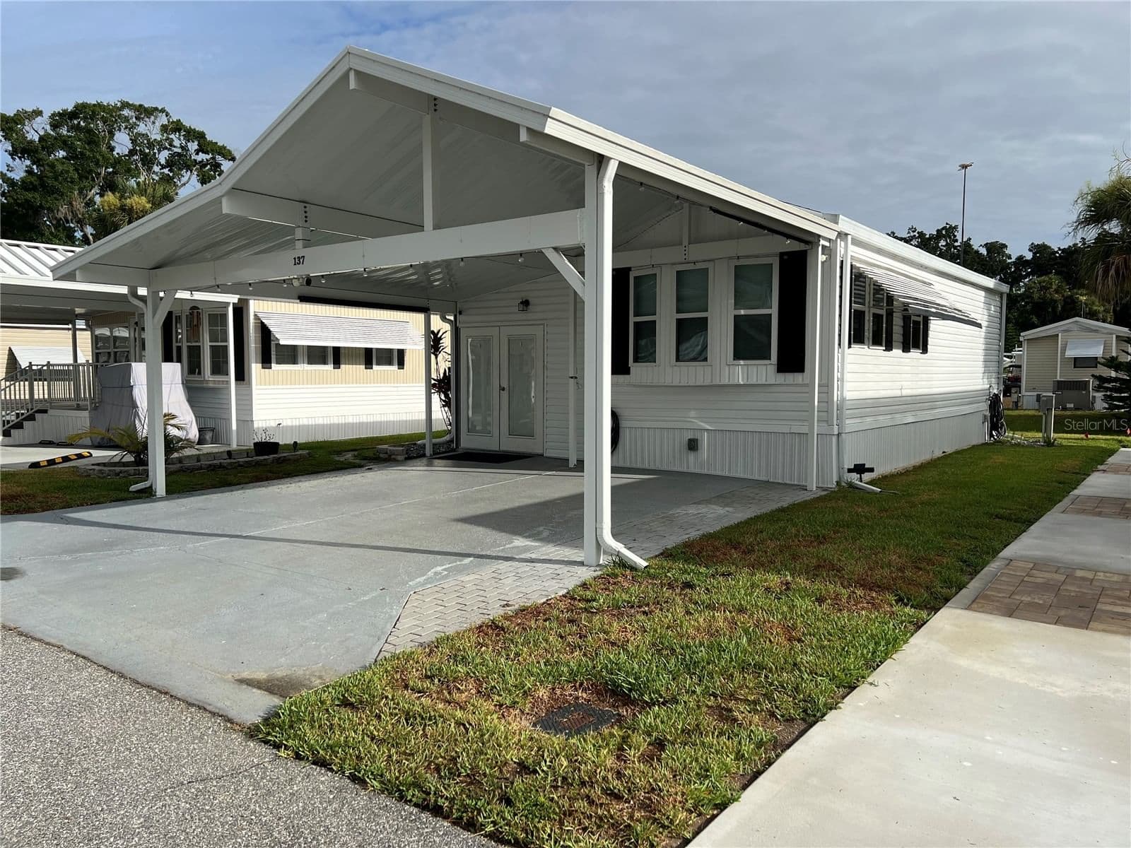 137 CITRUS RIDGE