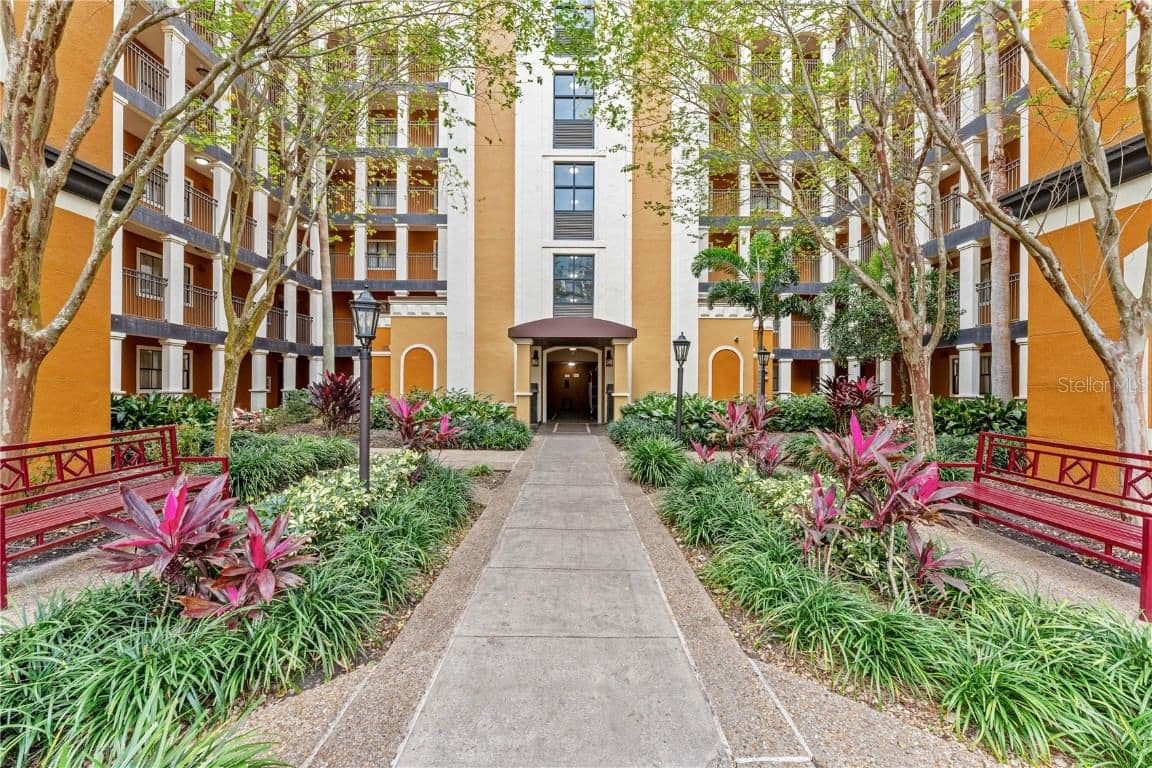 12544 FLORIDAYS RESORT