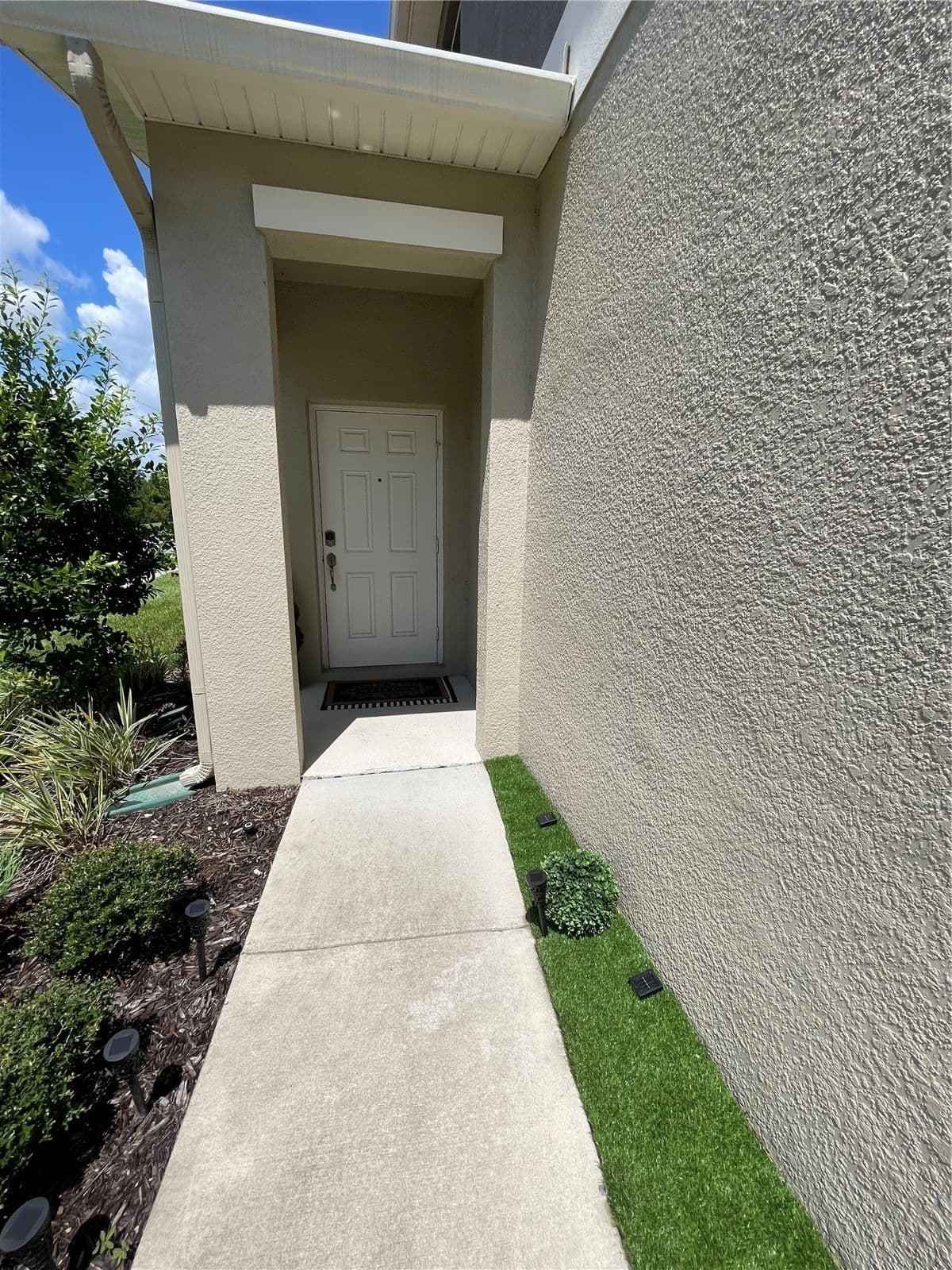 15246 HARRINGTON COVE