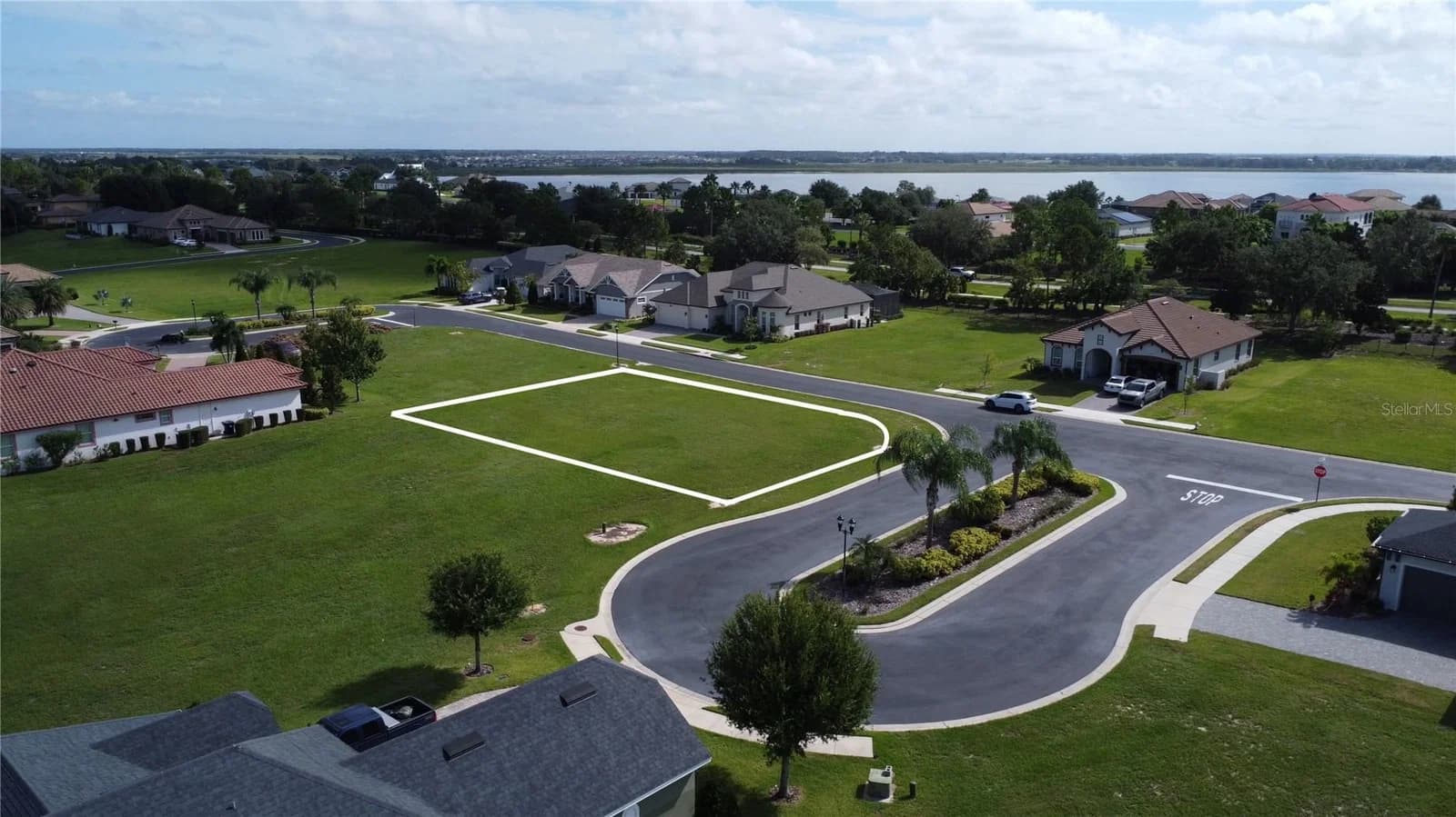 587 LOBLOLLY Place
