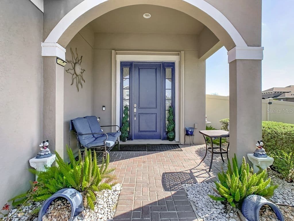 200 TRINITY RIDGE