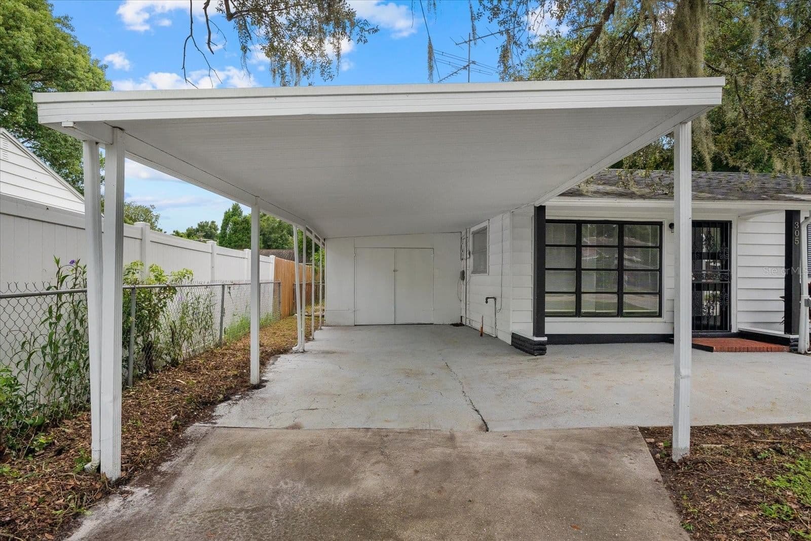 305 BOUGAINVILLEA