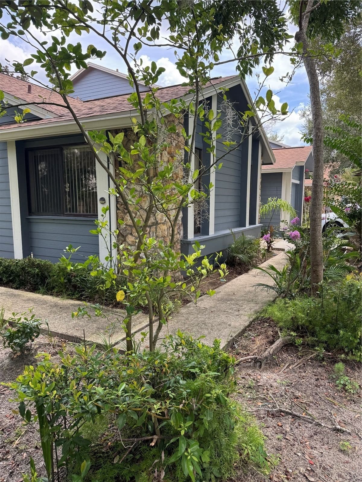 519 STANTON Place
