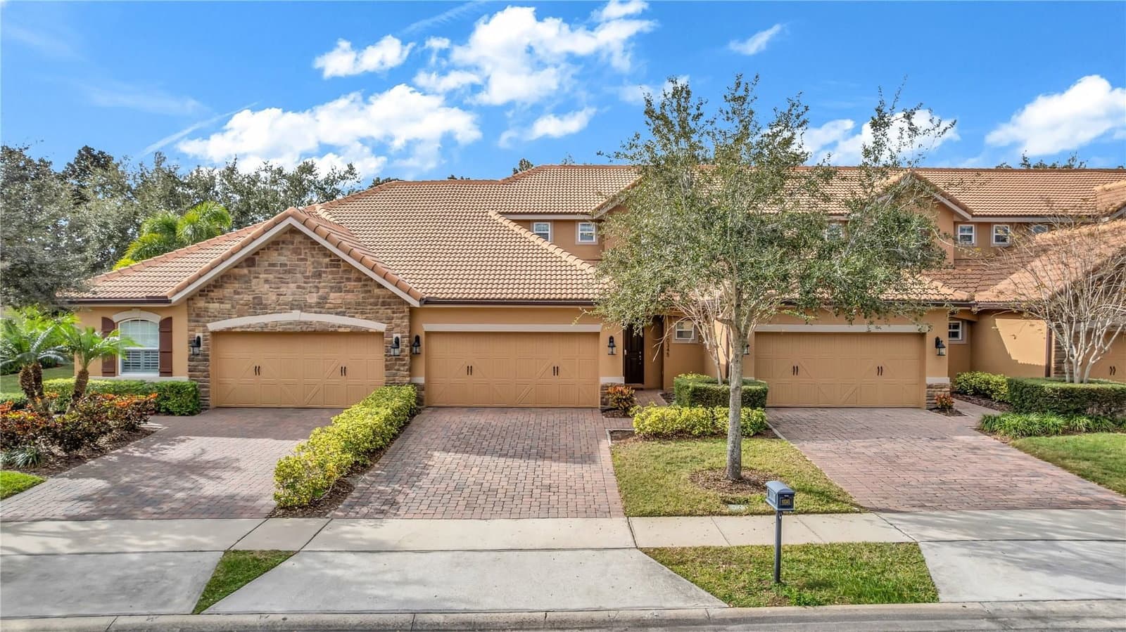 10345 BELFRY