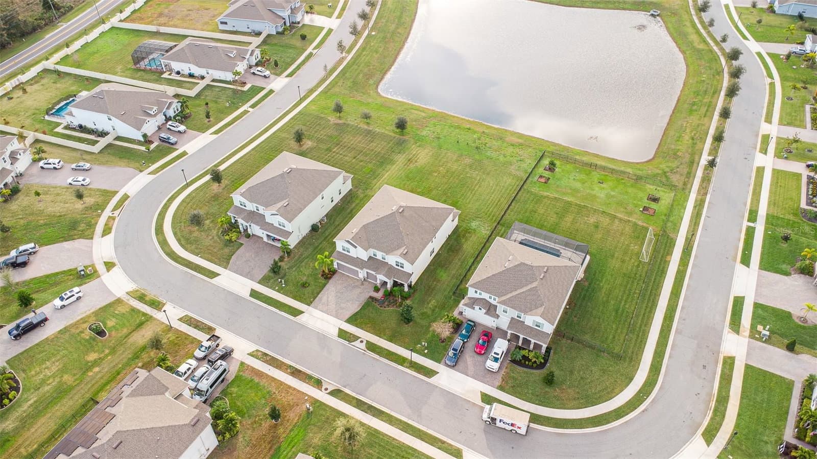 2206 WEATHERLY