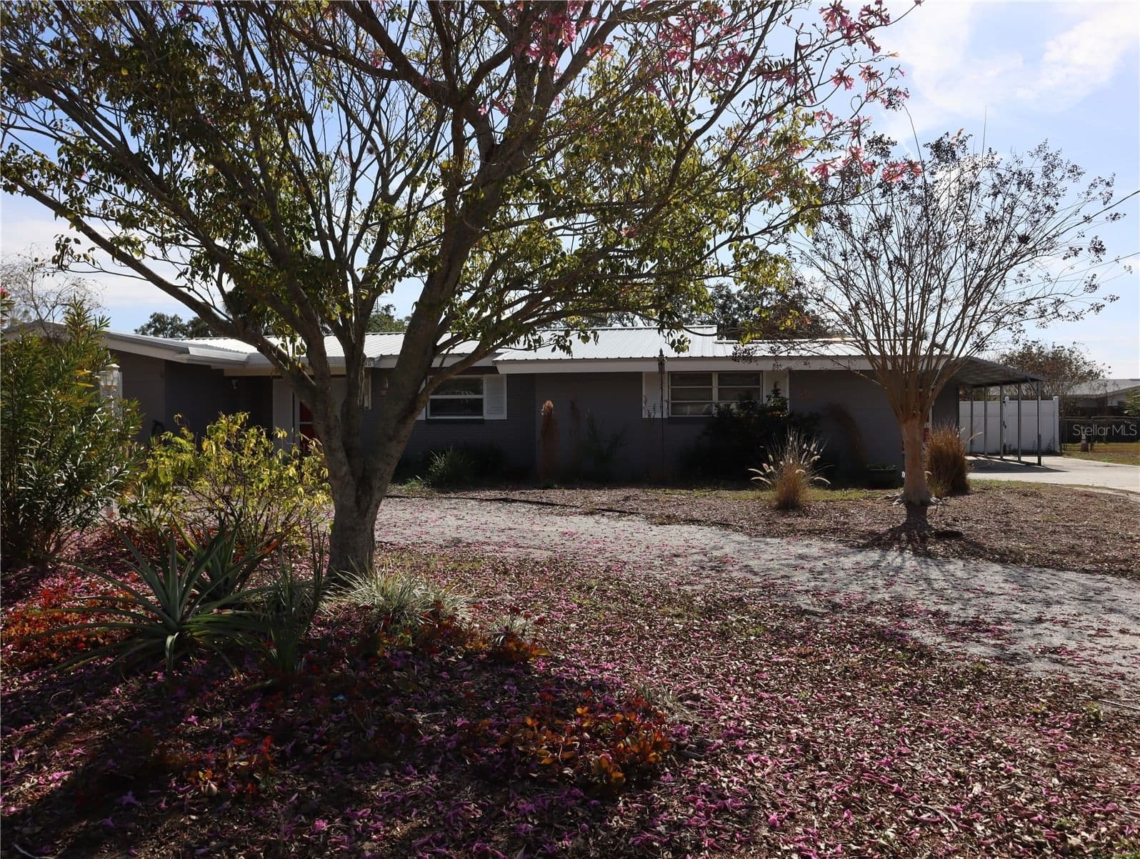 940 OLEANDER