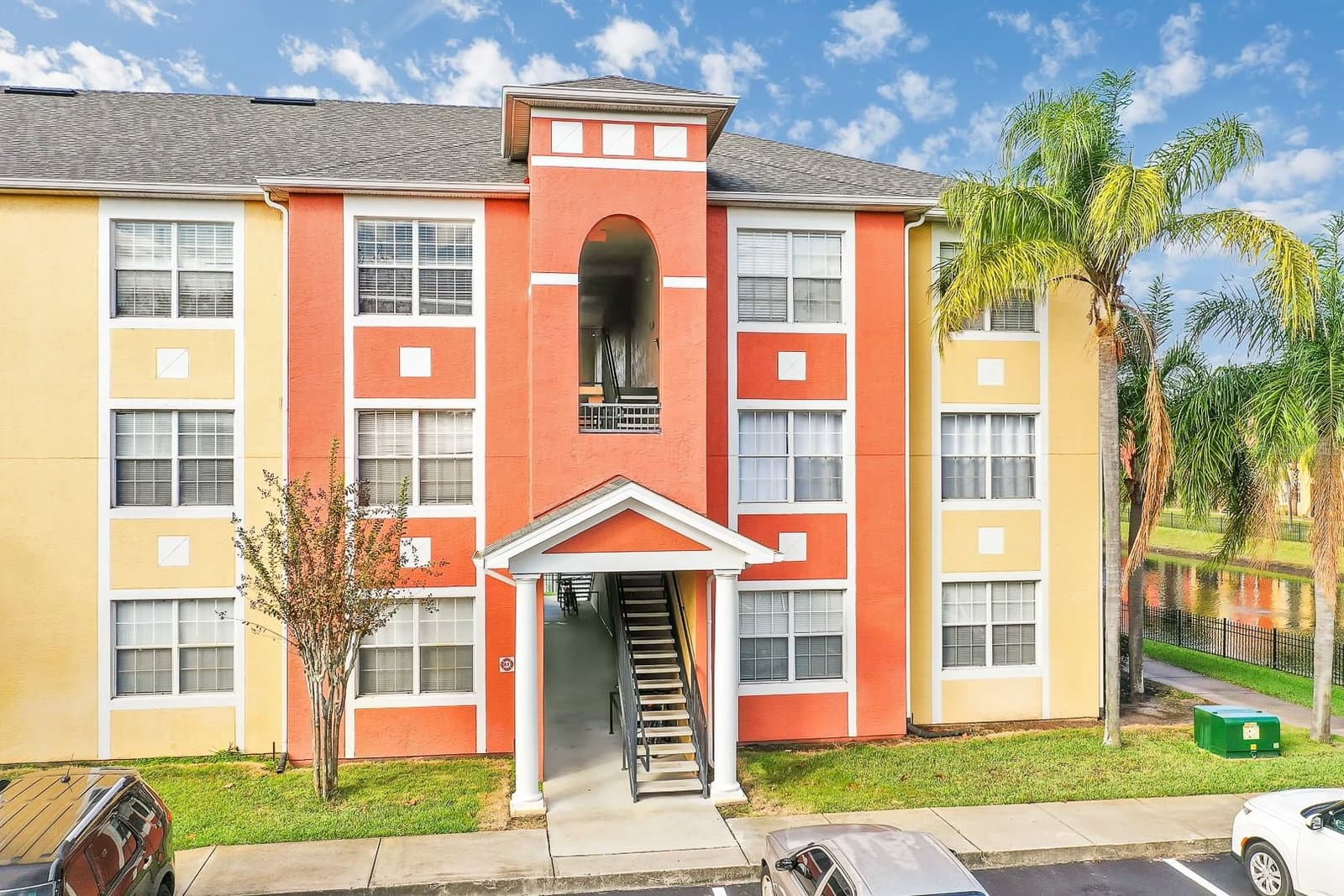 10873 WINDSOR WALK