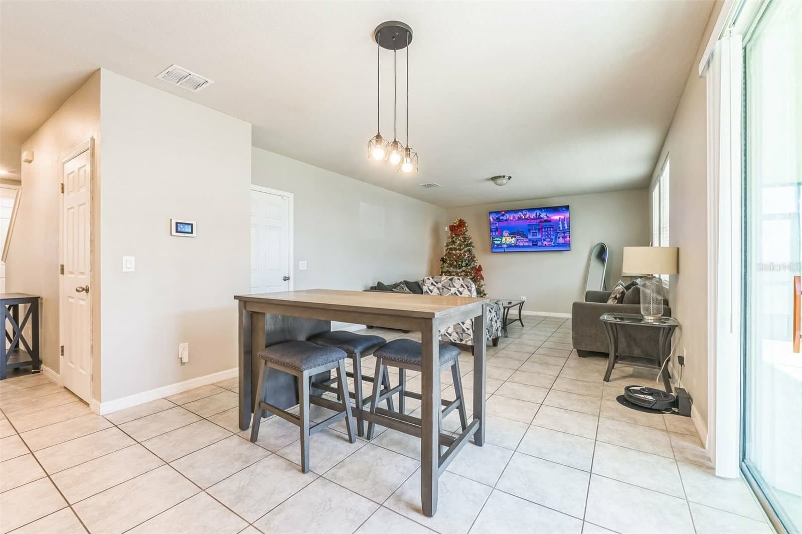 Photo 5 of 1262 CITRUS LANDINGS