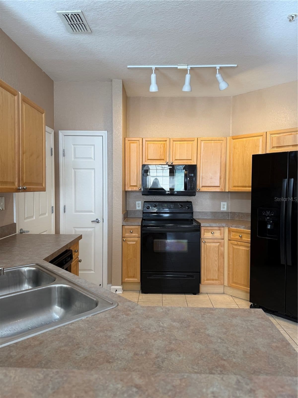 413 TERRACE RIDGE