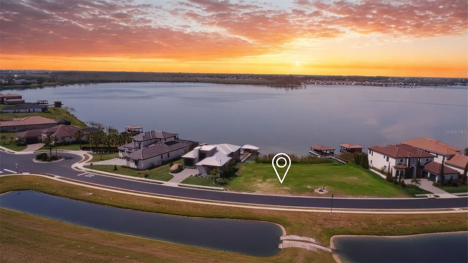 707 WATERFERN TRAIL