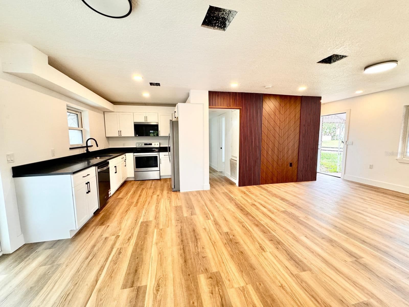 Photo 4 of this home