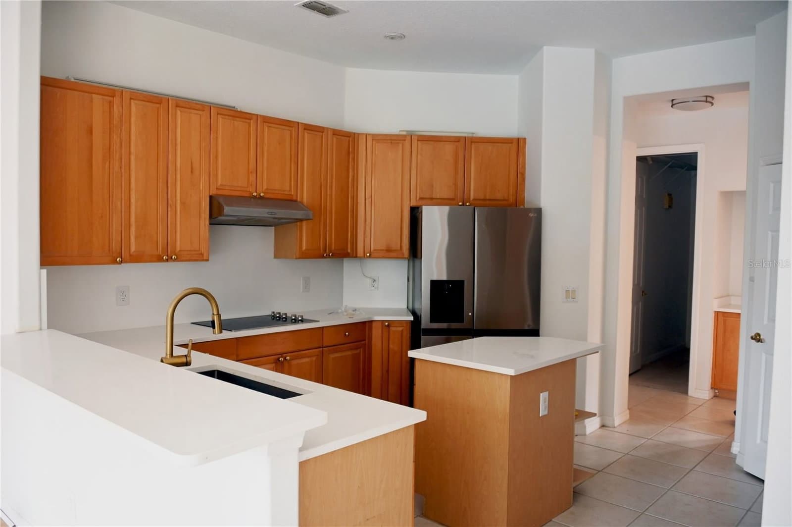 Photo 4 of 8800 OAK LANDINGS