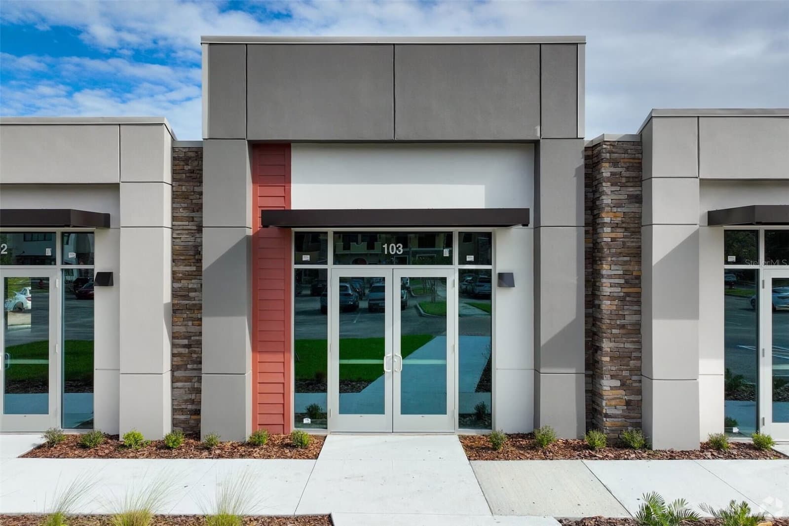 13504 VILLAGE PARK