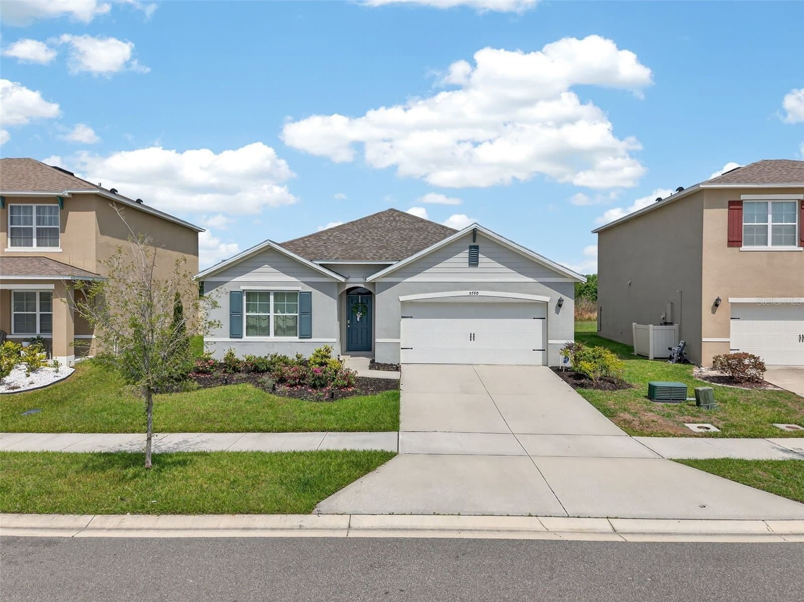 5740 GREY GRANITE