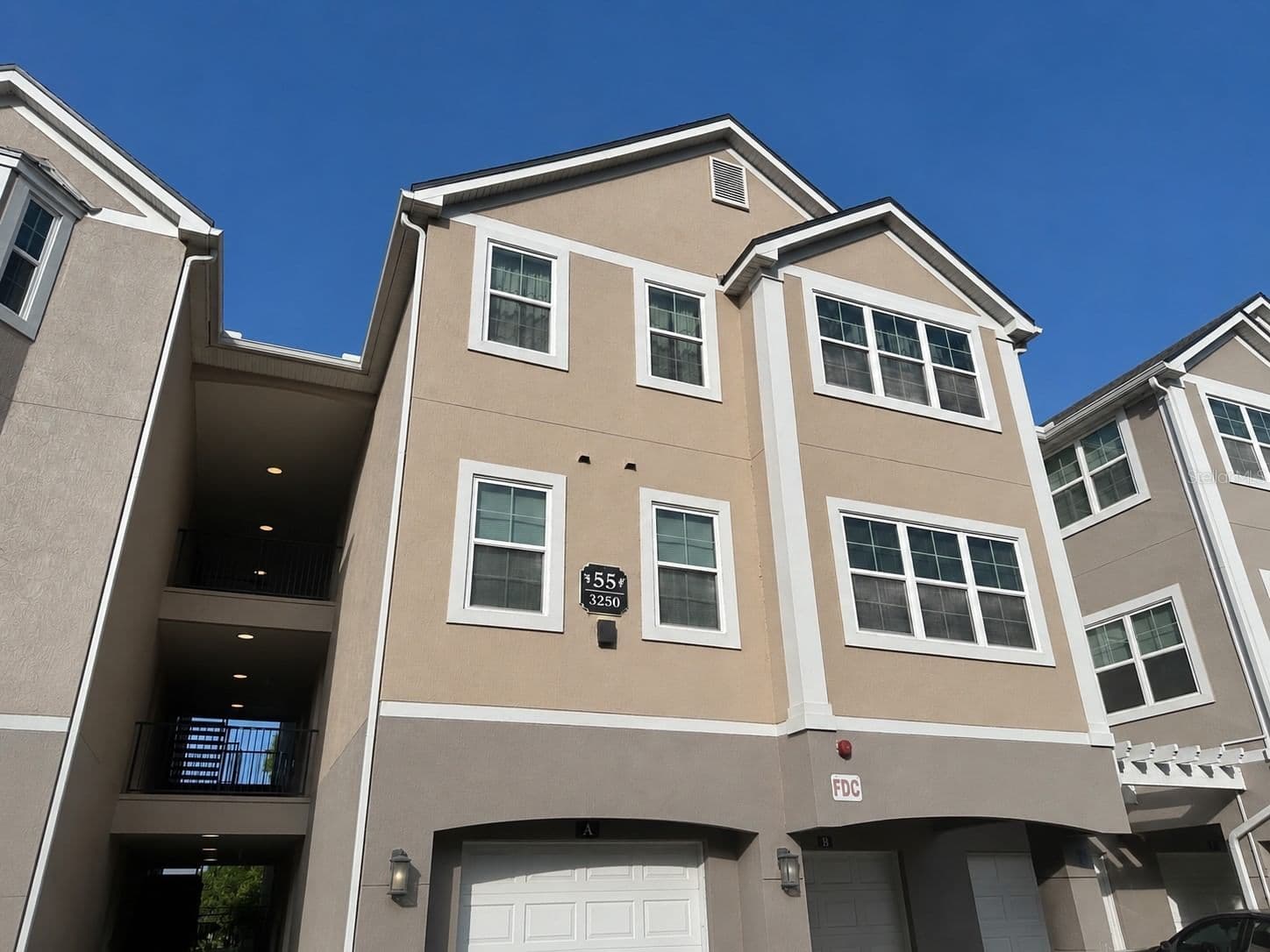 3250 CORONA VILLAGE