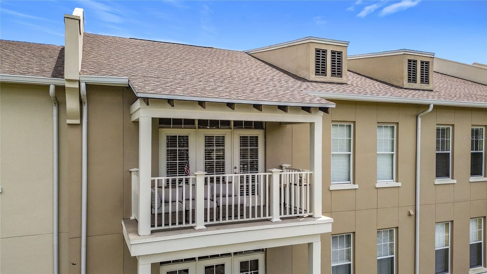 1231 WRIGHT CIR
