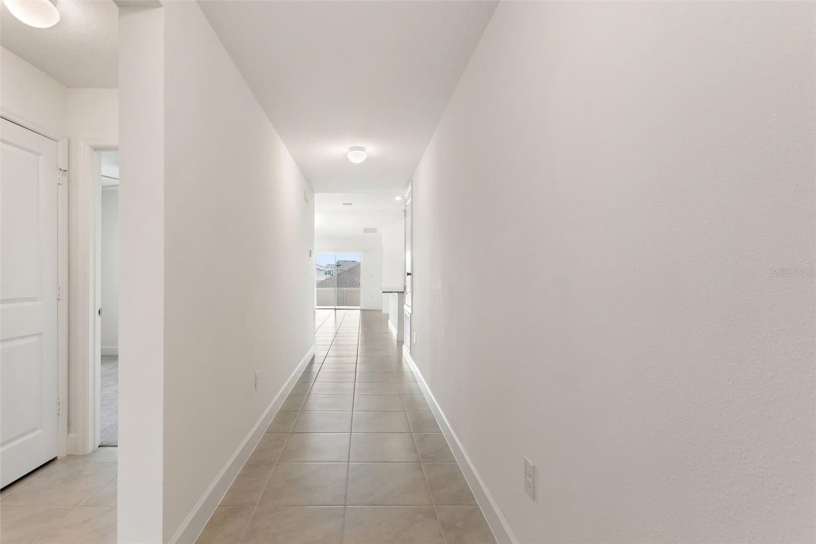 9239 WESTSIDE HILLS DR