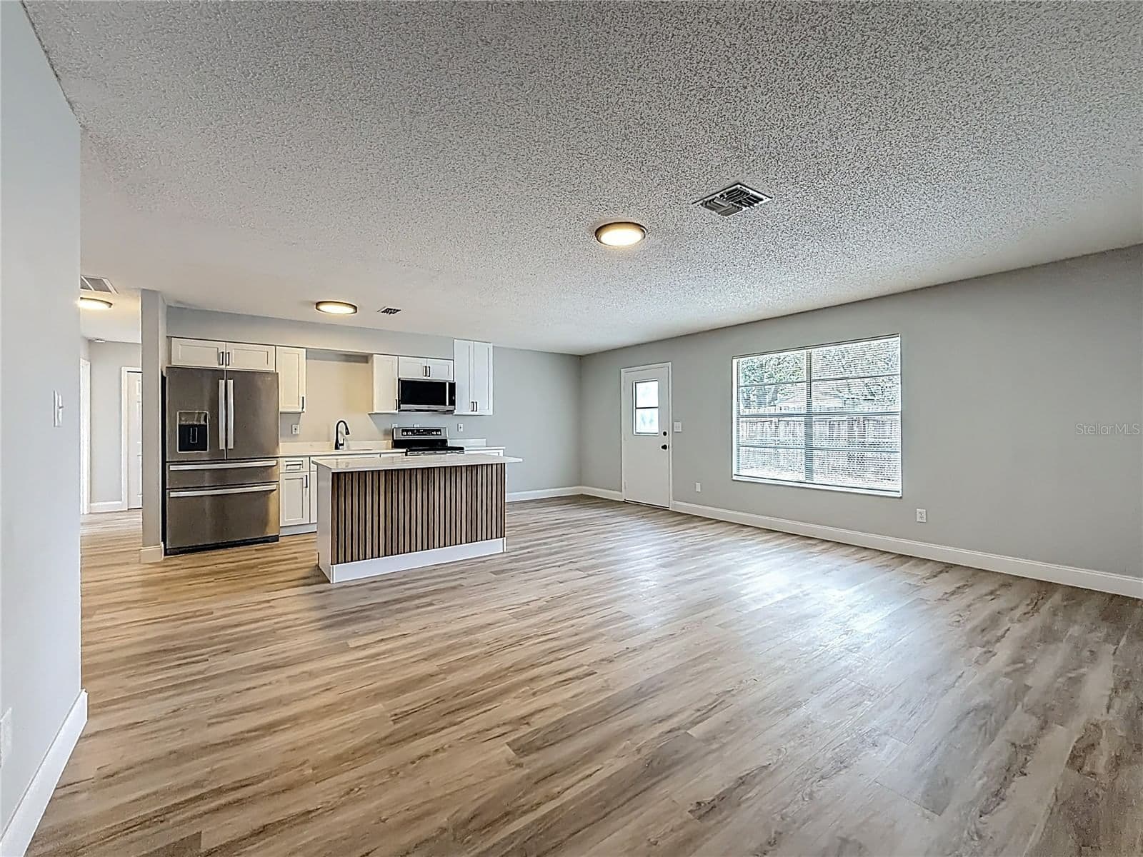 Photo 4 of 8940 88TH STREET