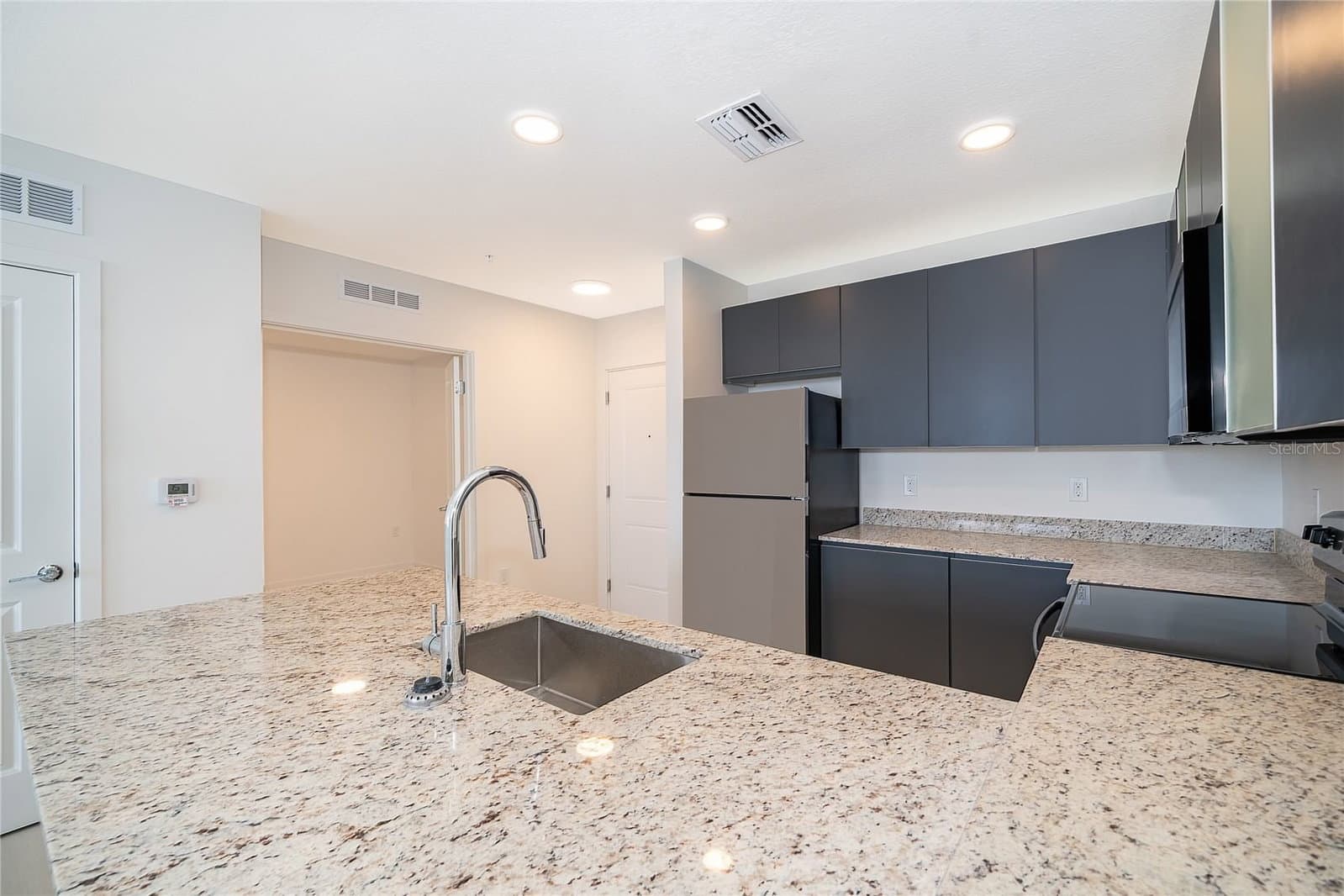 Photo 5 of 5579 MILLENIA PARK BLVD