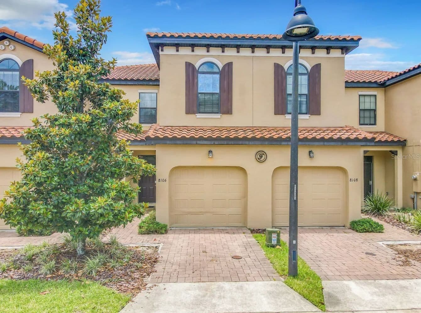 8106 ROSEVILLE