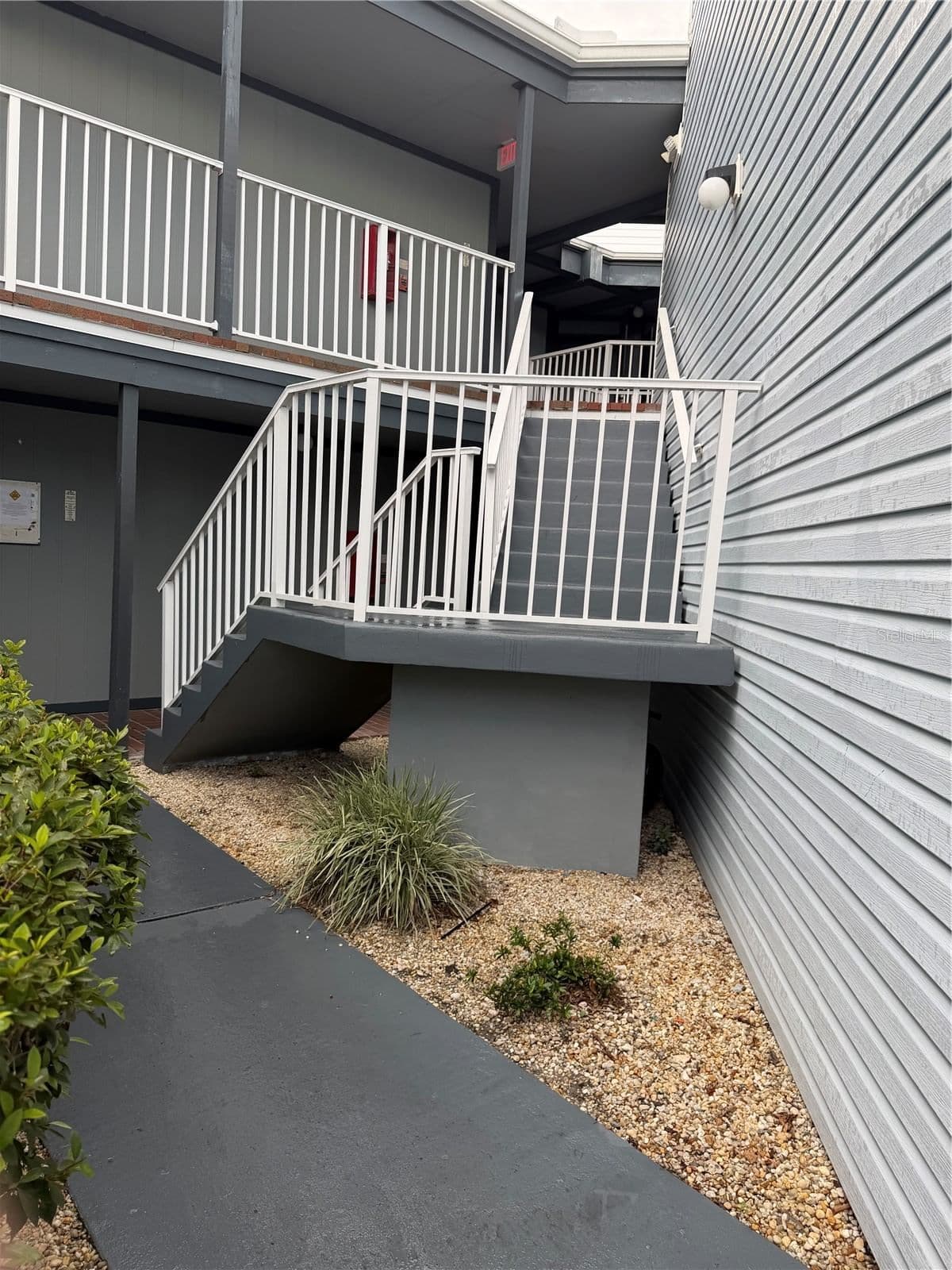 3914 ATRIUM