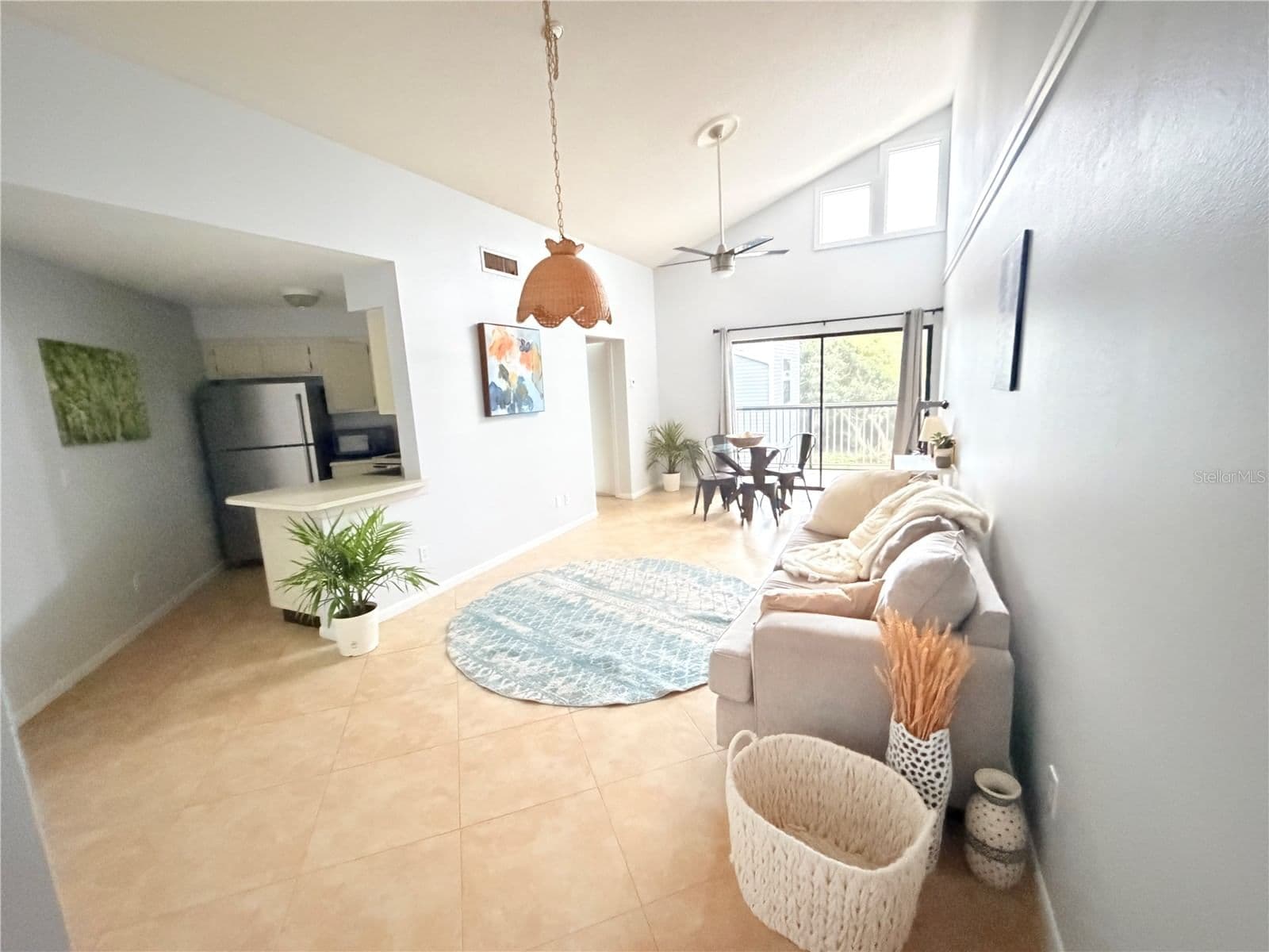 3914 ATRIUM