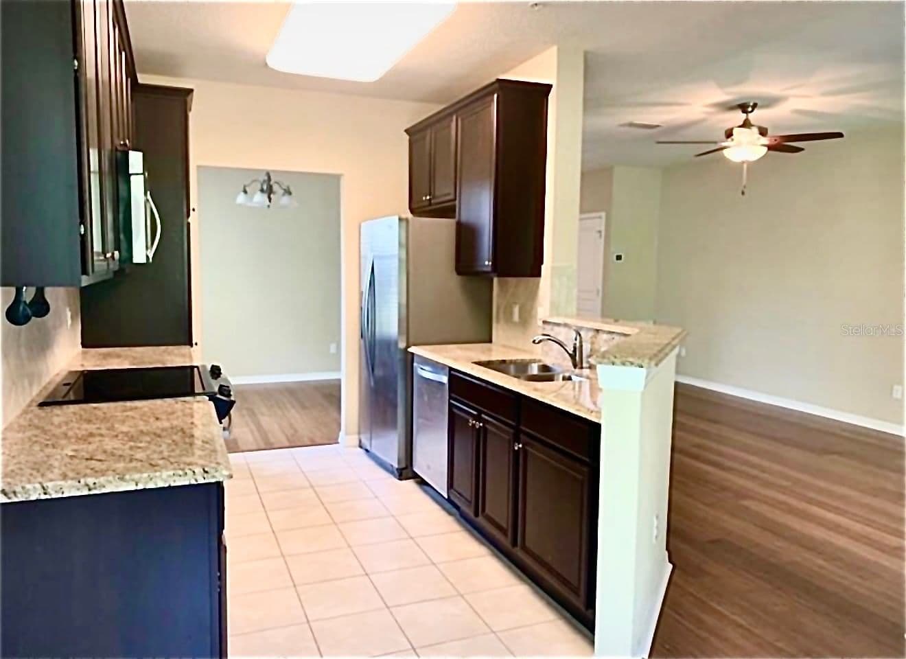 Photo 4 of 8363 BELLA TIERRA CT