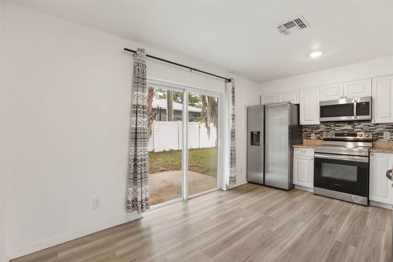 Photo 5 of 4650 BOCA VISTA